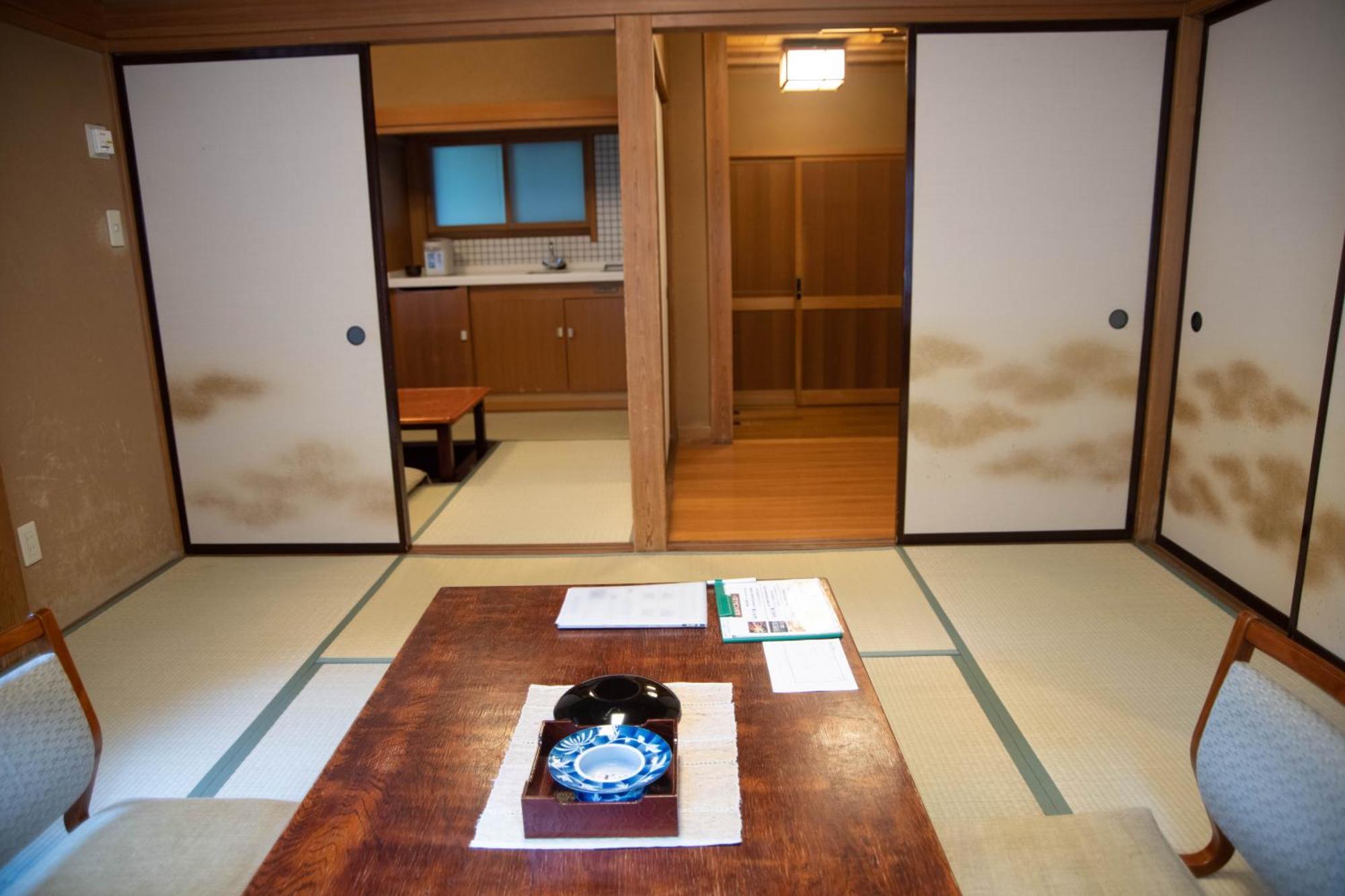 Houshi Onsen Chojukan Minakami Exteriör bild